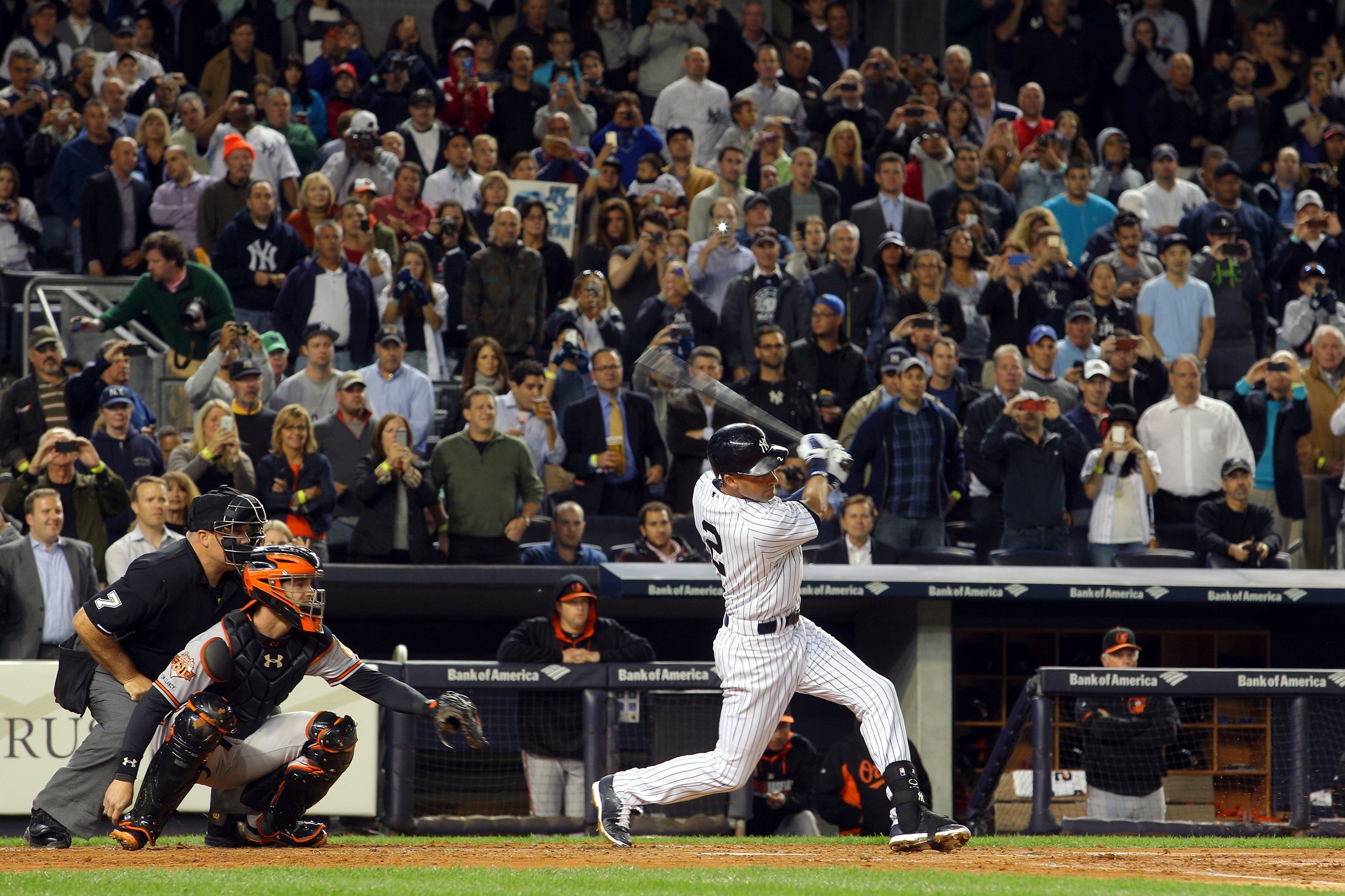 Derek Jeter had the game of his life while homering to reach the 3,000-hit  plateau