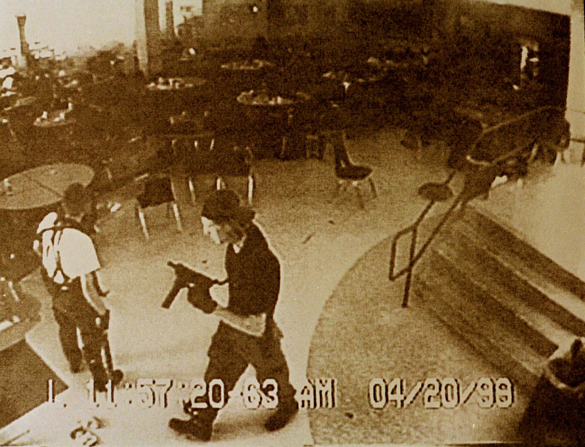 columbine photos crime scene