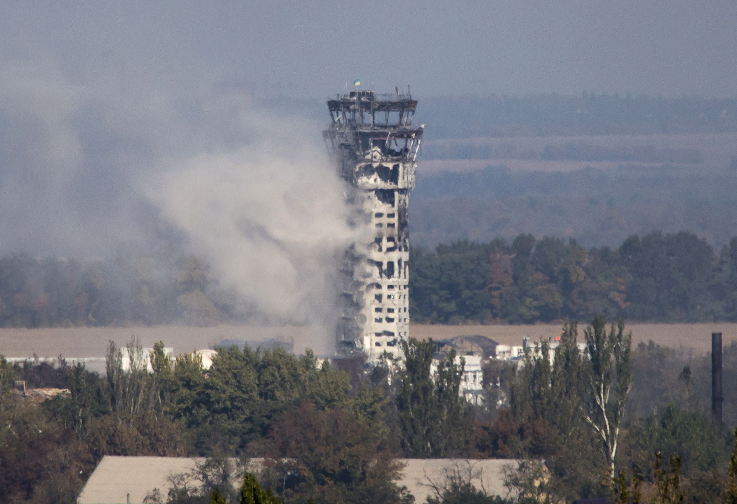 Fighting Rages On At Donetsk Airport, Symbol Of Conflict In Eastern ...