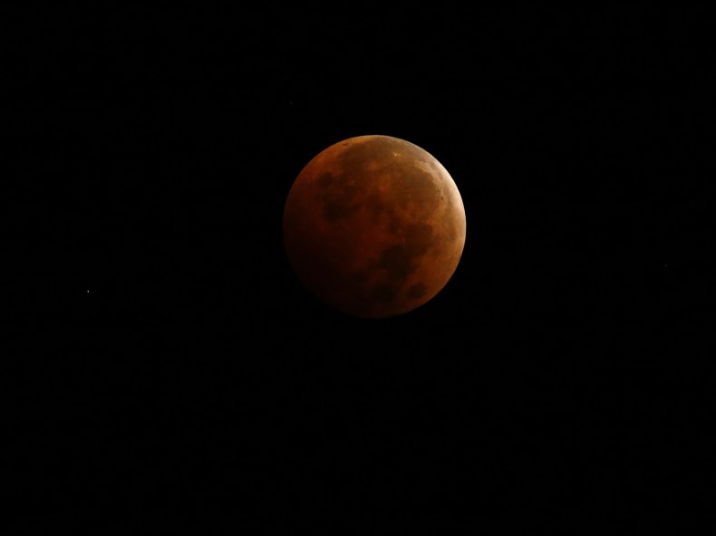 10-8-14 Lunar eclipse 2
