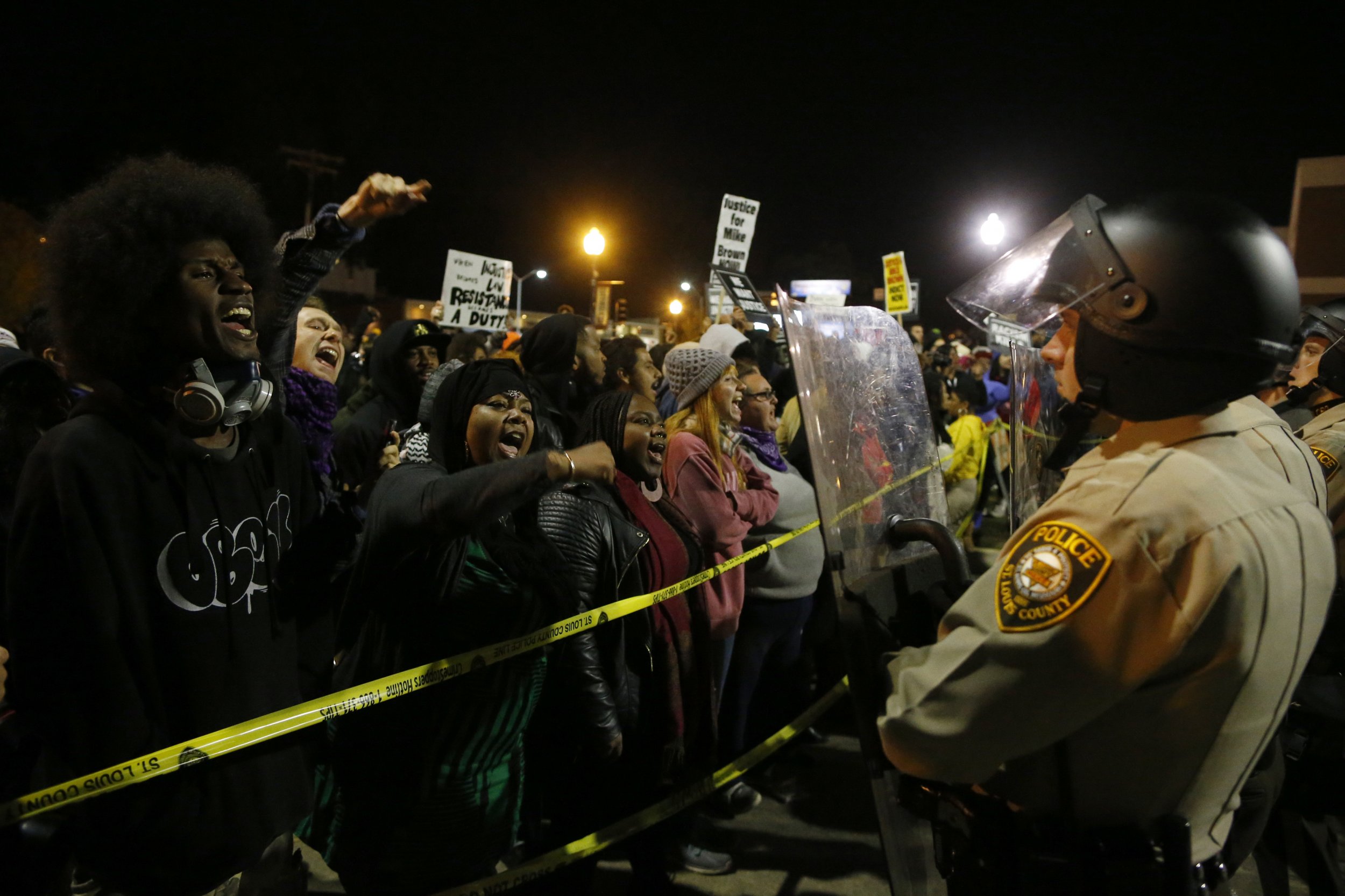 St. Louis Area Police Arrest At Least 17 During Weekend Of Protests ...