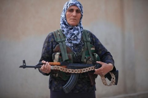 YPJ fighter