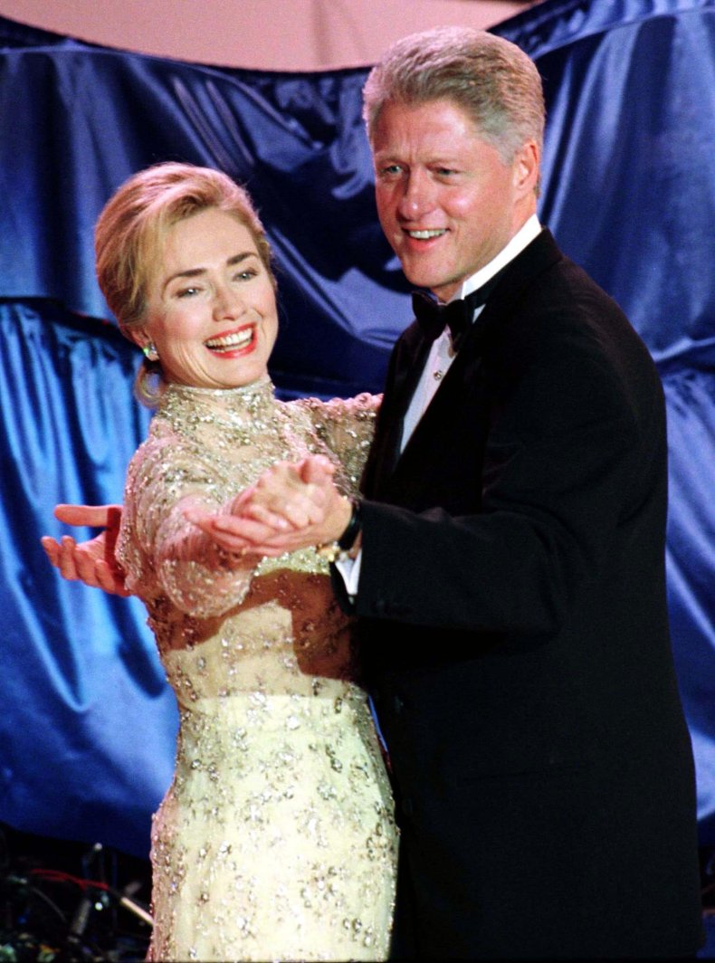 10-21-14 de la Renta Hillary Clinton 3