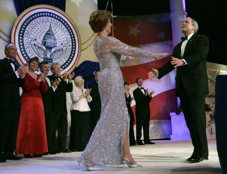 10-21-14 de la Renta Laura Bush 2