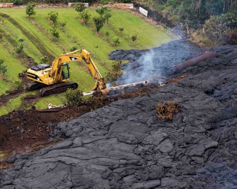 10-30-14 Hawaii volcano 6