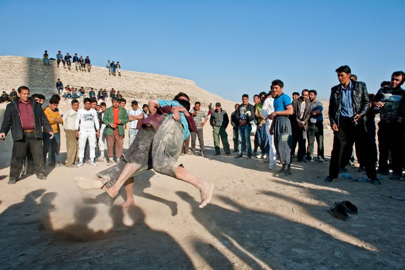 11_06_AfghanIran_09