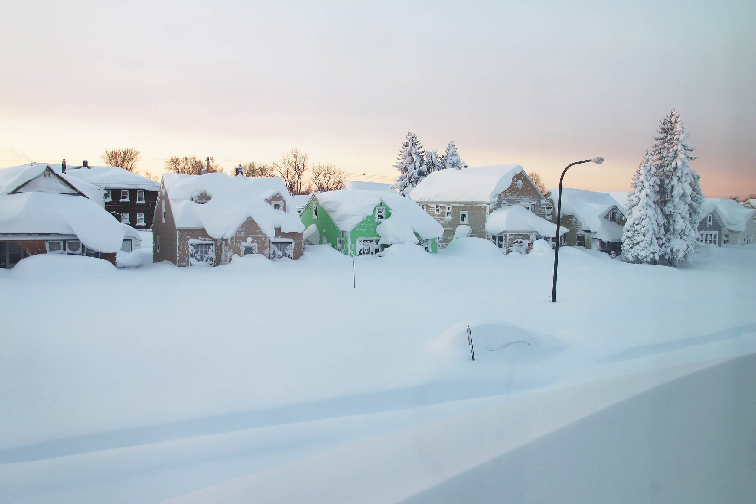 Photos A Barrage of Snow in Buffalo