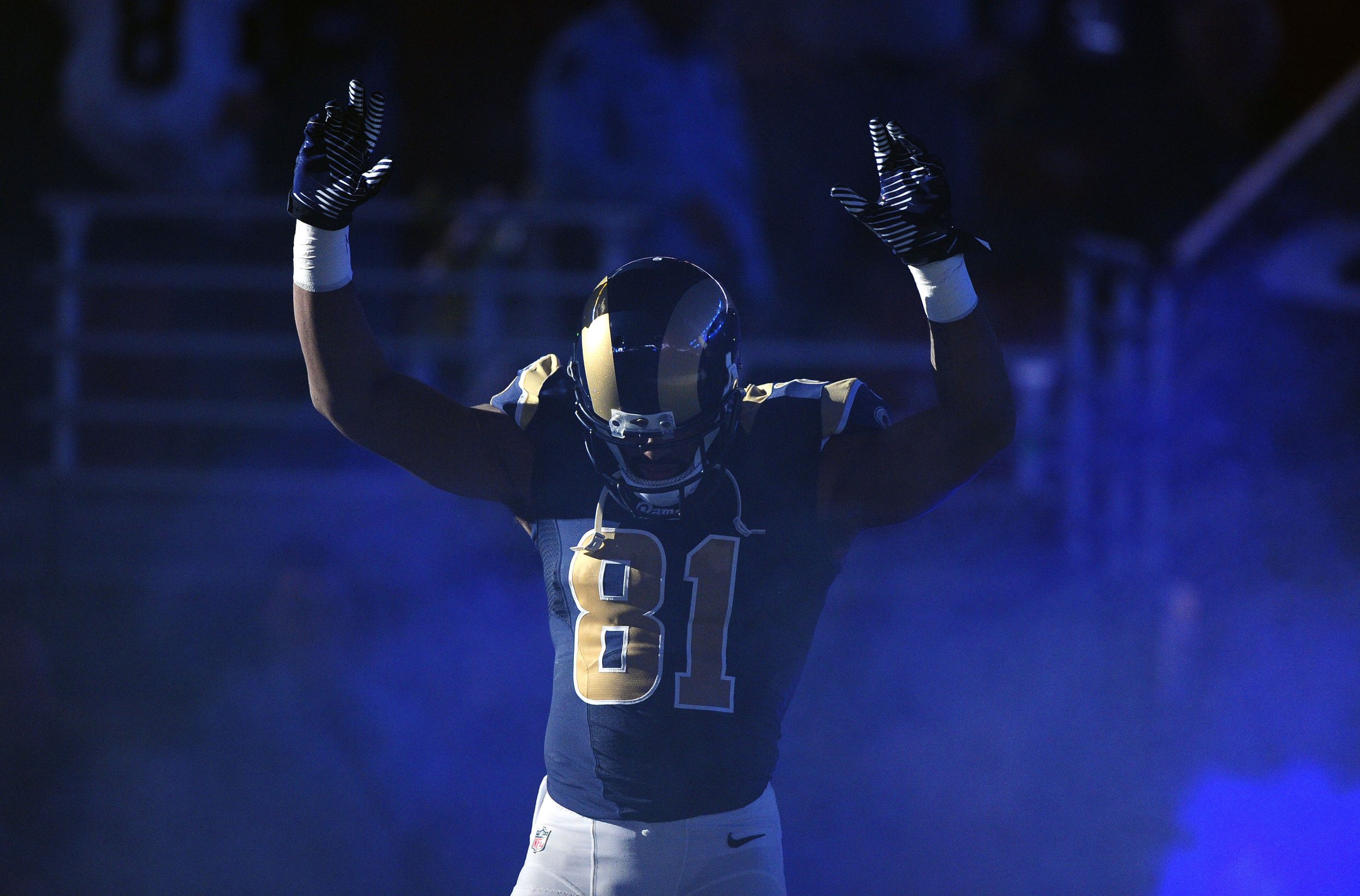 Rams Don't Apologize to St. Louis Police for 'Hands Up' Pose