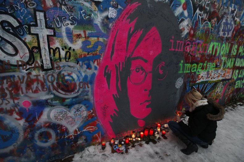 12_8_Lennon_03