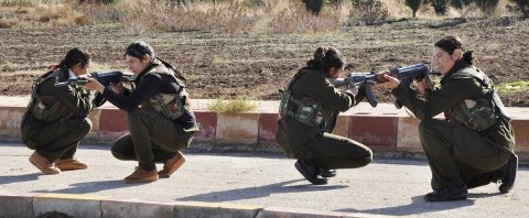 Kurdish female fighters