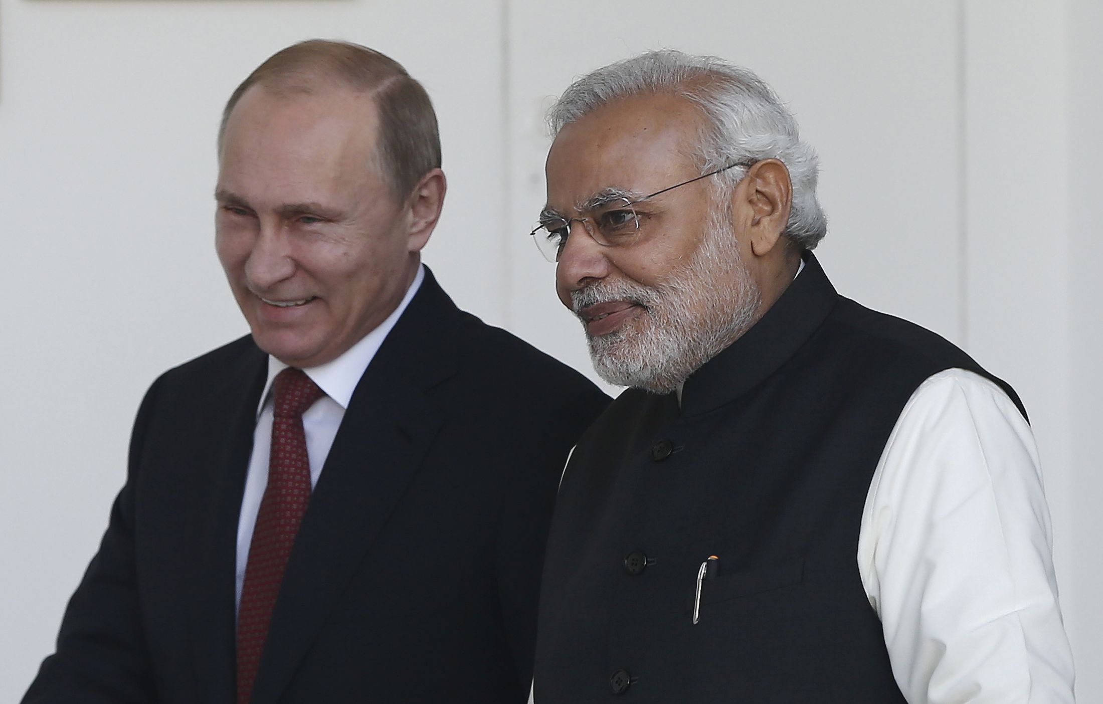 Putin and Modi Push to Revive Jaded Russia-India Relationship - Newsweek