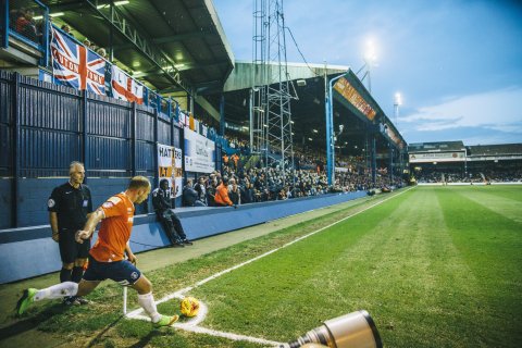 Luton Field
