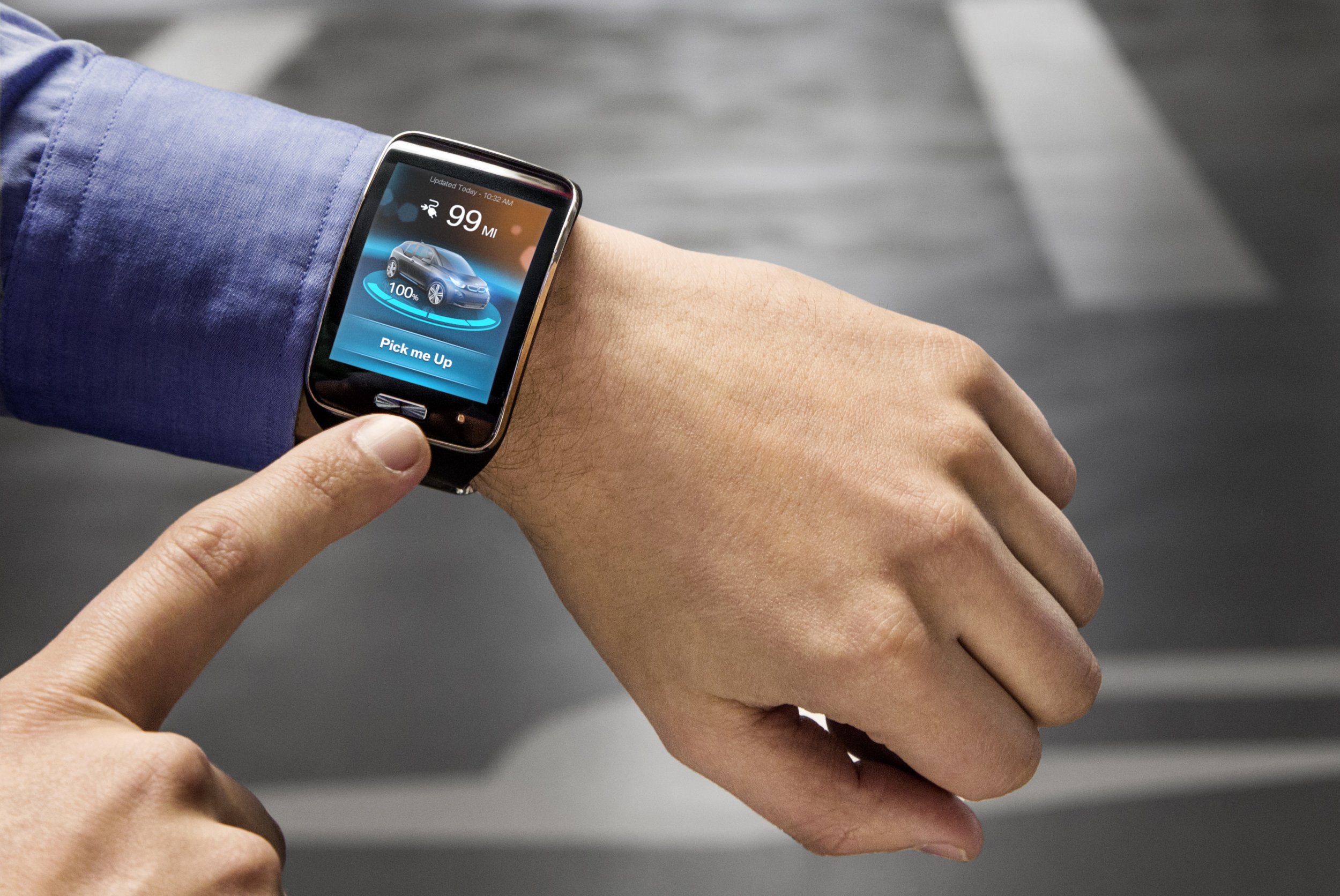 BMW smartwatch