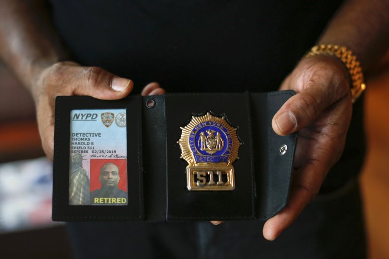 2014-12-23T165953Z_1549982208_GM1EACO02NL01_RTRMADP_3_USA-POLICE-NYPD-RACE