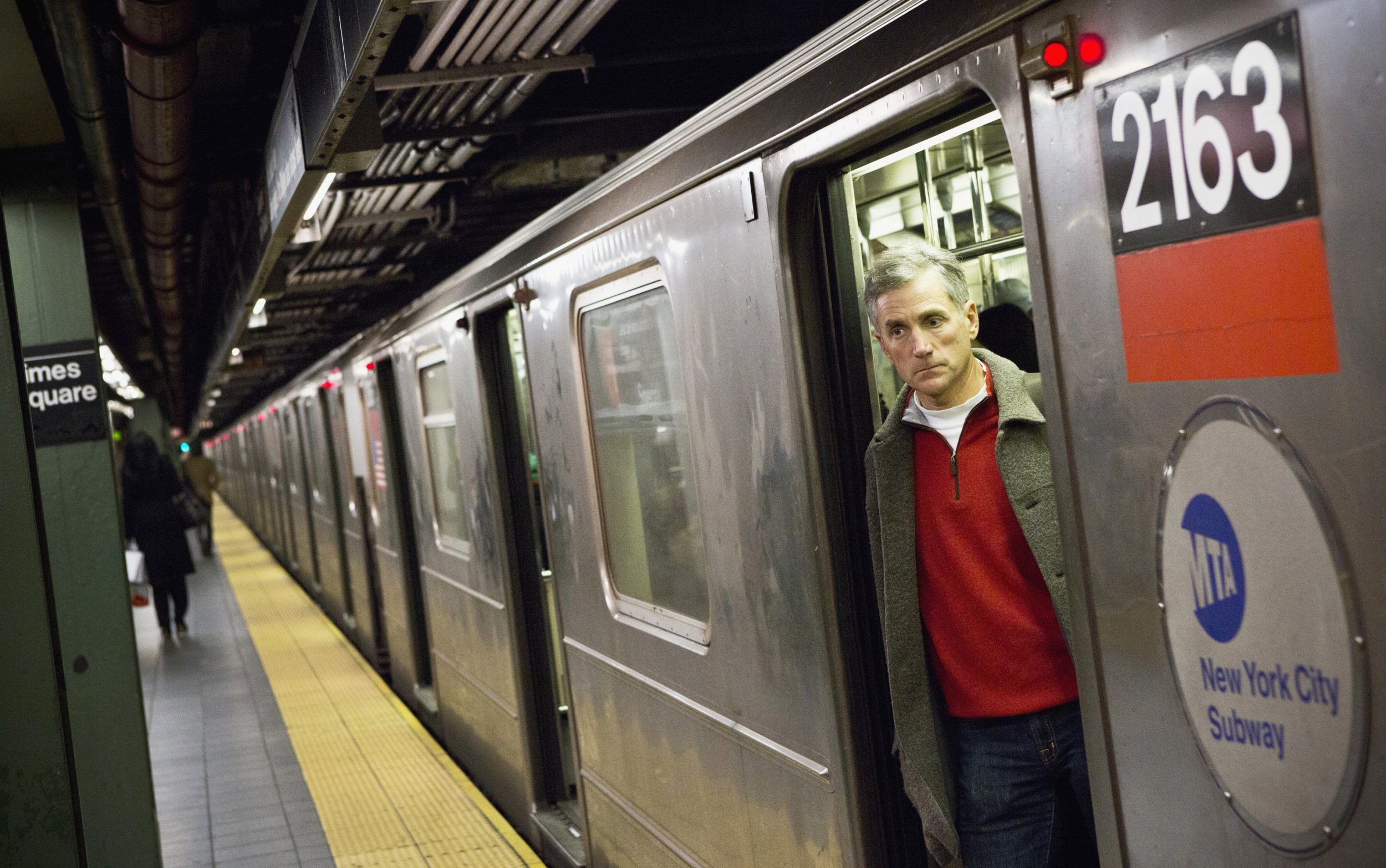 Mta To Tackle Manspreading In New Mass Transit Ad Campaign Newsweek