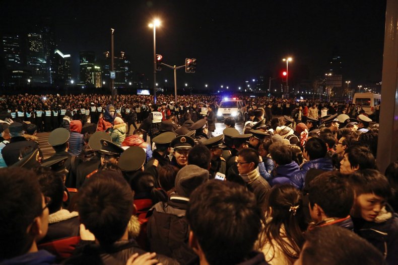 2015-01-01T021959Z_597991330_GM1EB110SJM01_RTRMADP_3_CHINA-STAMPEDE 2015-01-01T021959Z_597991330_GM1EB110SJM01_RTRMADP_3_CHINA-STAMPEDE