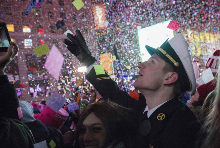 2015-01-01T072526Z_1205228431_GM1EB1116O101_RTRMADP_3_NEWYEAR-CELEBRATION 2015-01-01T072526Z_1205228431_GM1EB1116O101_RTRMADP_3_NEWYEAR-CELEBRATION