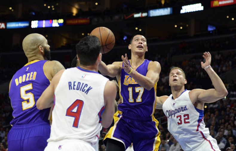 2015-01-08T040524Z_1428089747_NOCID_RTRMADP_3_NBA-LOS-ANGELES-LAKERS-AT-LOS-ANGELES-CLIPPERS