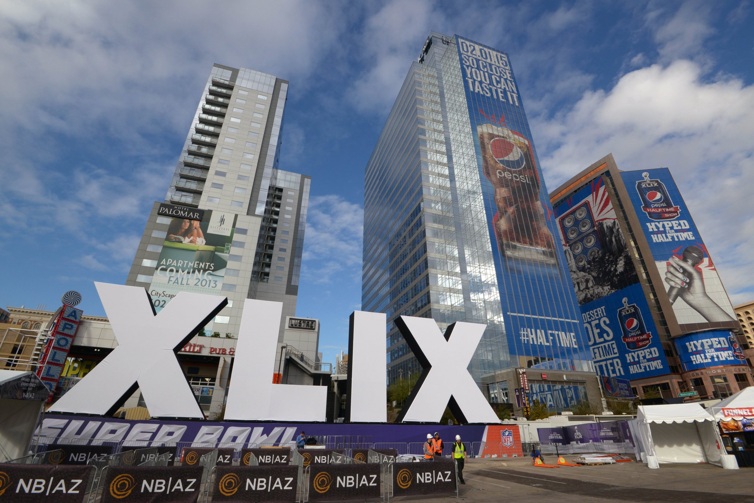 The Ultimate Super Bowl XLIX Travel Guide: It's Always Sunny in Phoenix