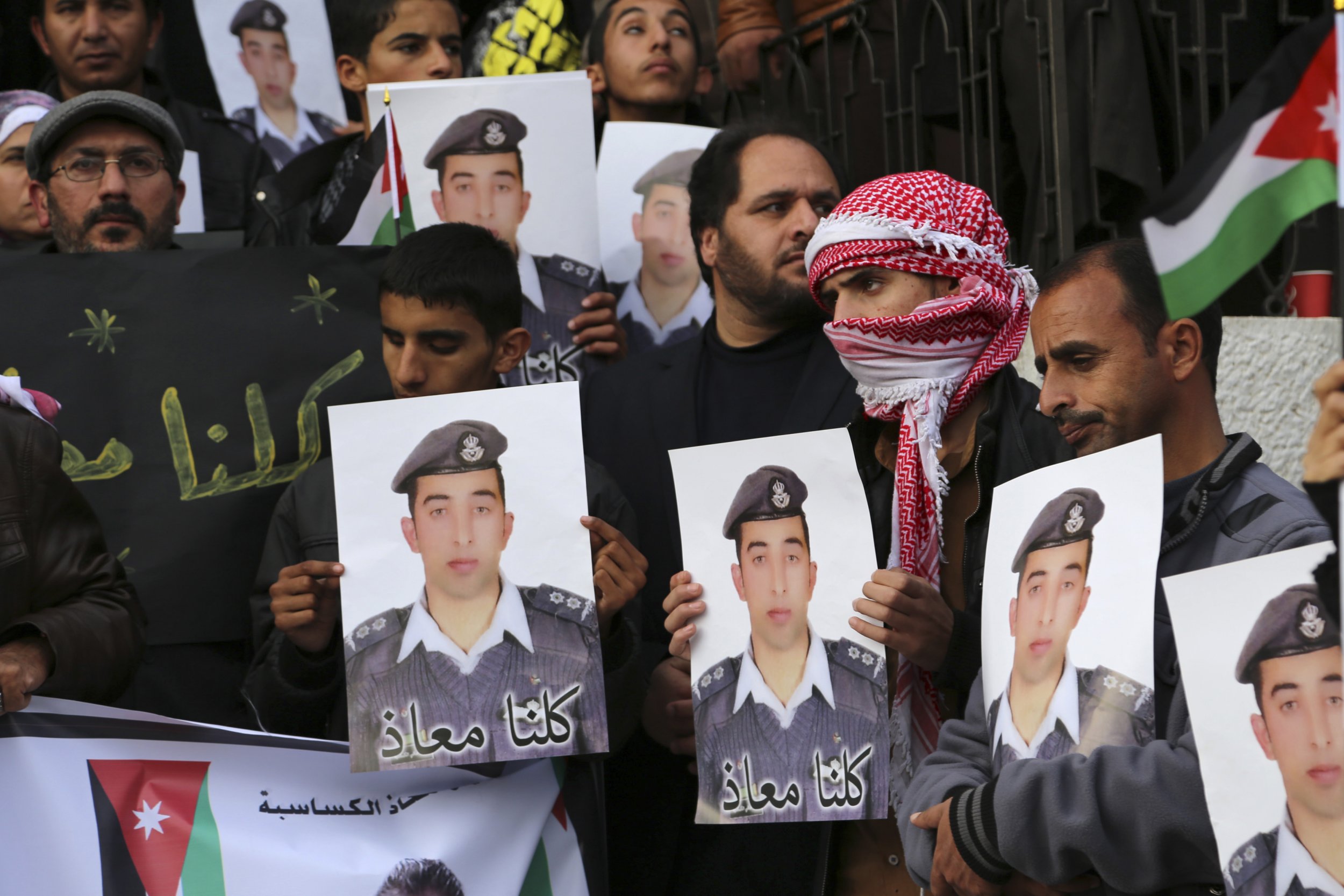 Muadh al-Kasasbeh: Meet the Jordanian Pilot ISIS Is Willing to Swap for ...