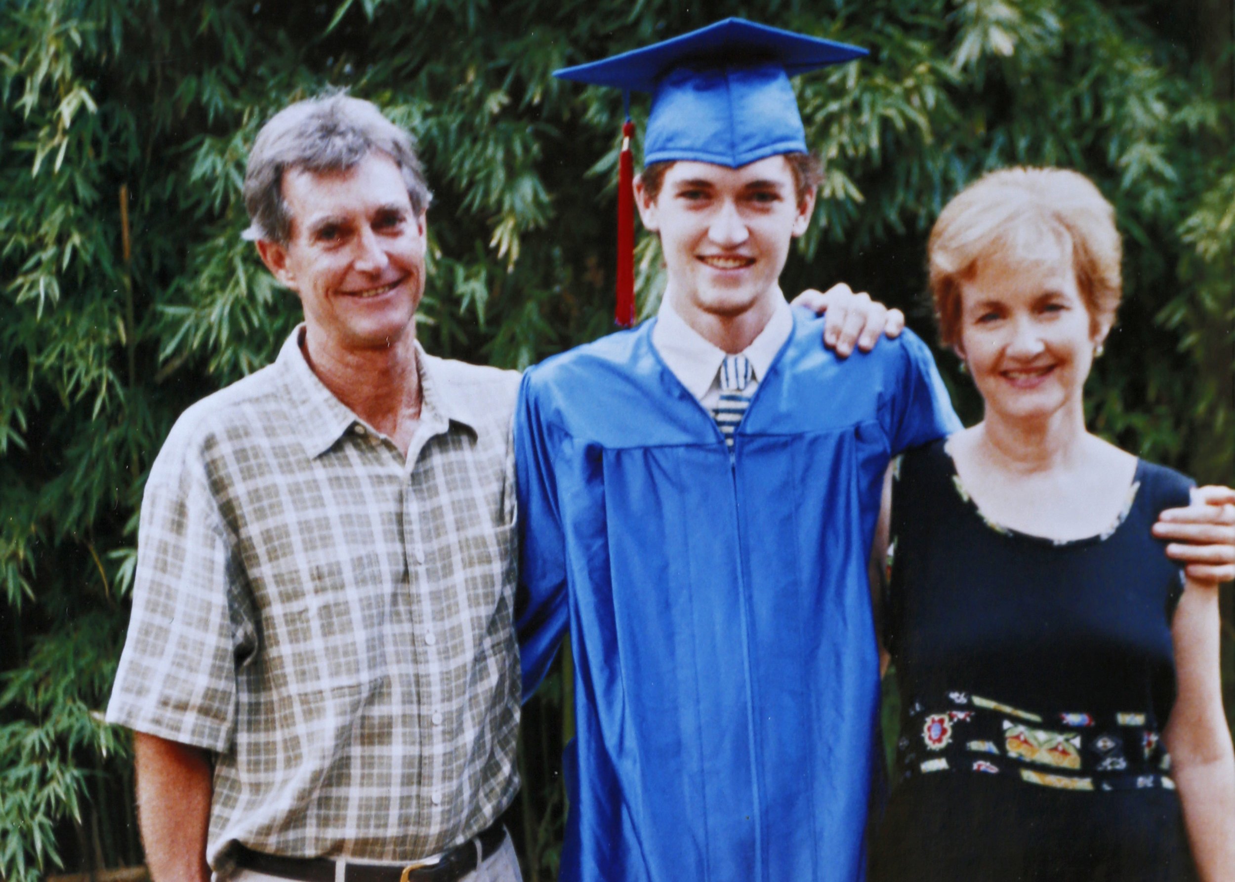 Trump Pardons Ross Ulbricht After Urging Death Penalty For Drug Dealers ...