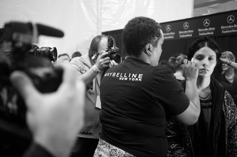 02_25_NYFWBackStage_12 02_25_NYFWBackStage_12