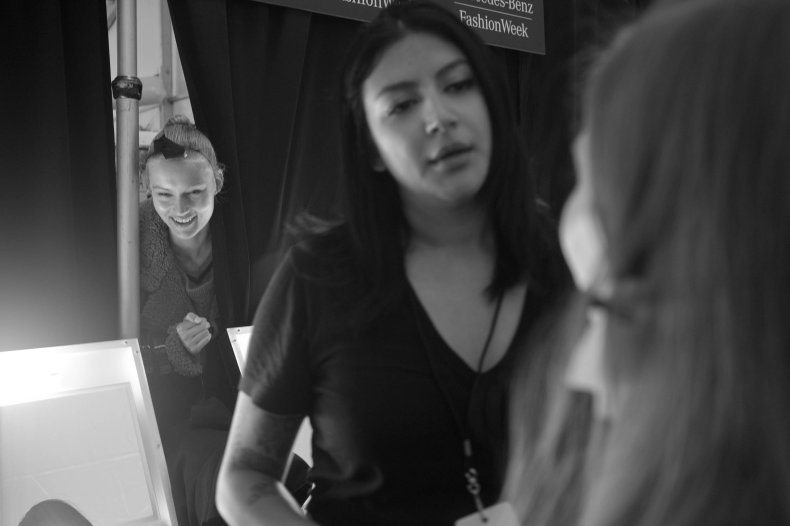 02_25_NYFWBackStage_13 02_25_NYFWBackStage_13