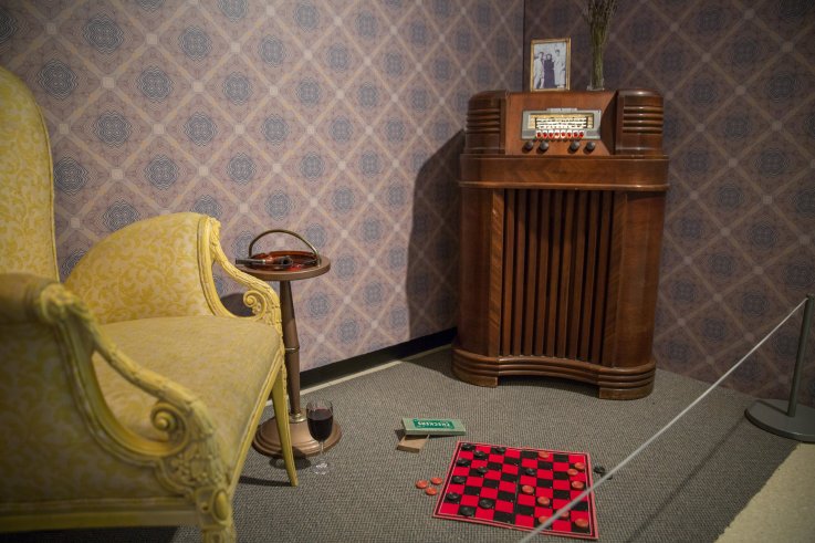 3-8-15 Sinatra, living room 3-8-15 Sinatra, living room