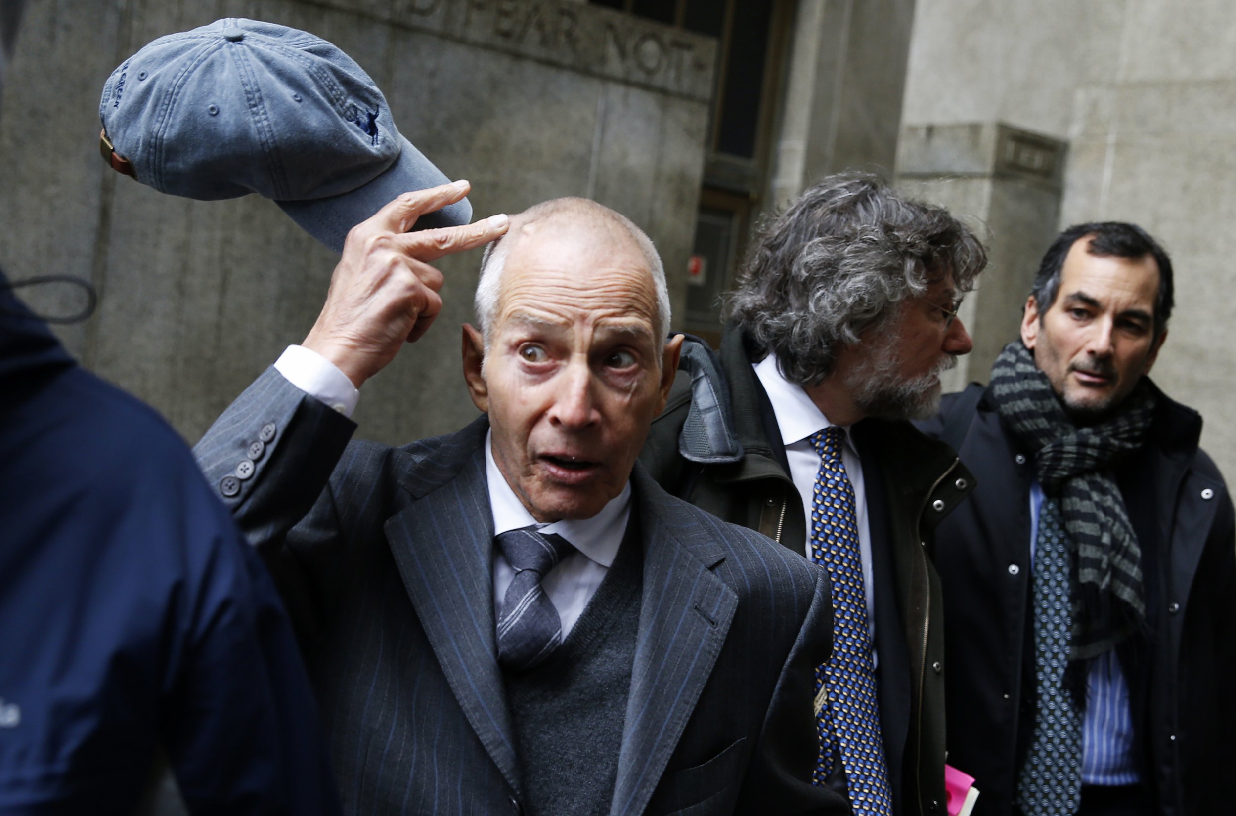 The Jinx Director Andrew Jarecki Silent After Robert Durst S Arrest