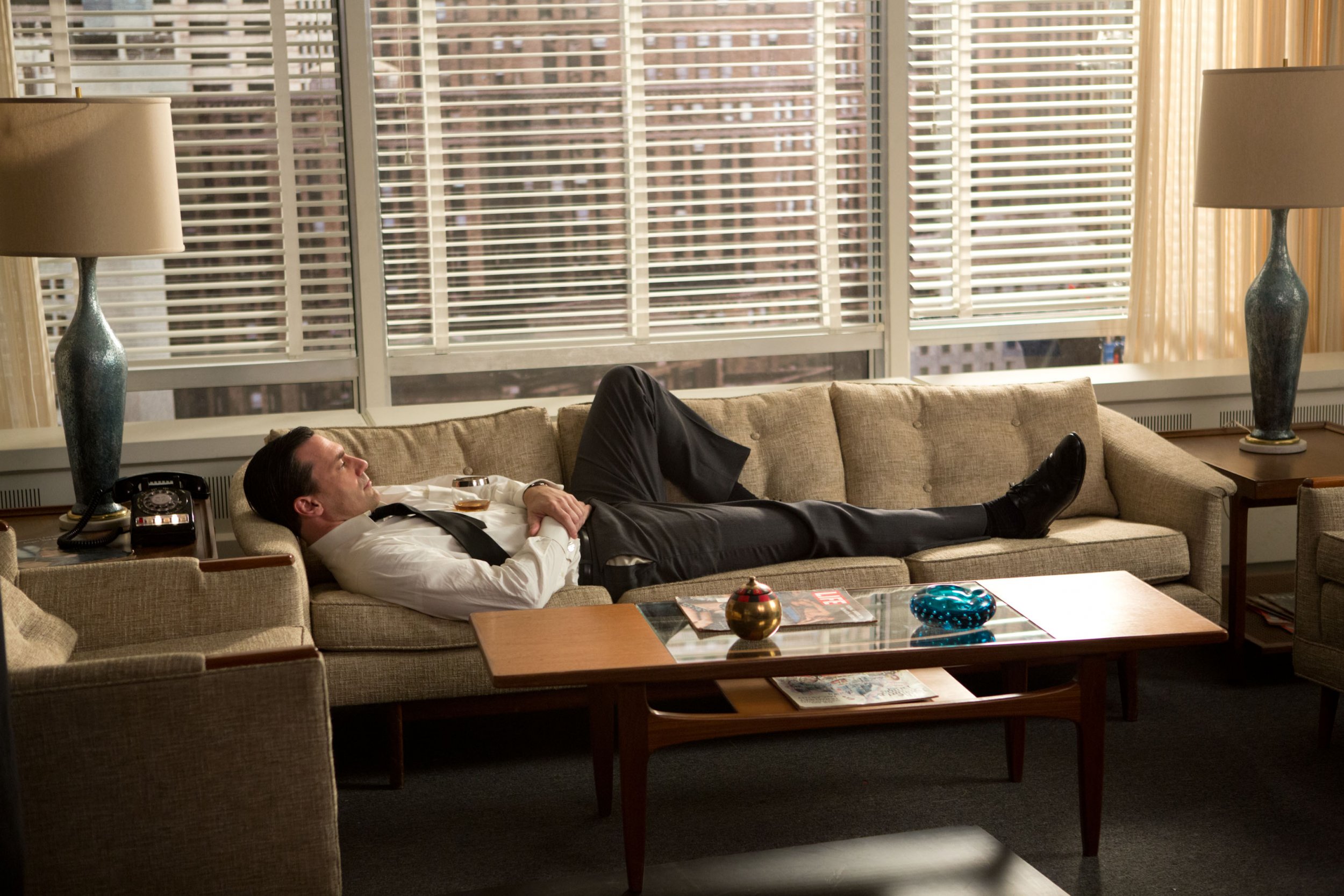 7 Mad Men Episodes to Watch Before It Leaves Netflix In June