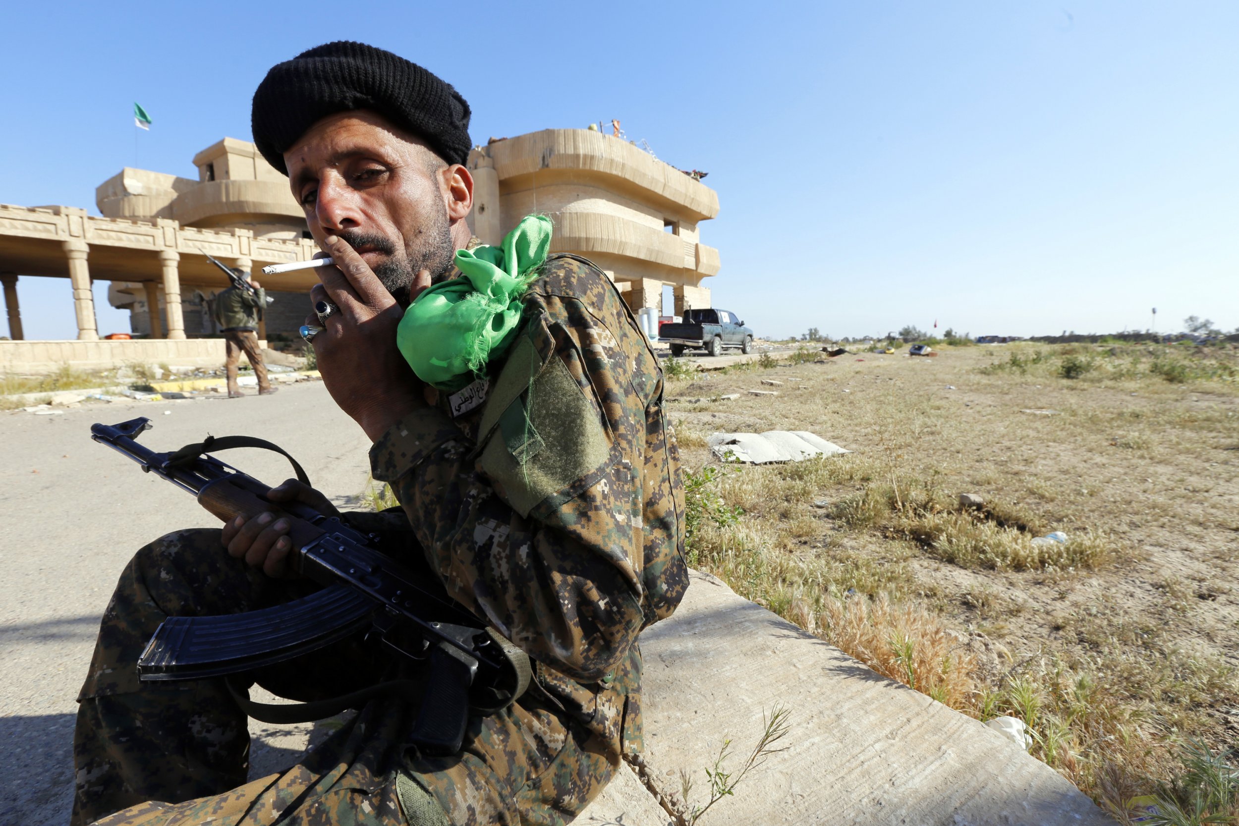 Shiite fighter