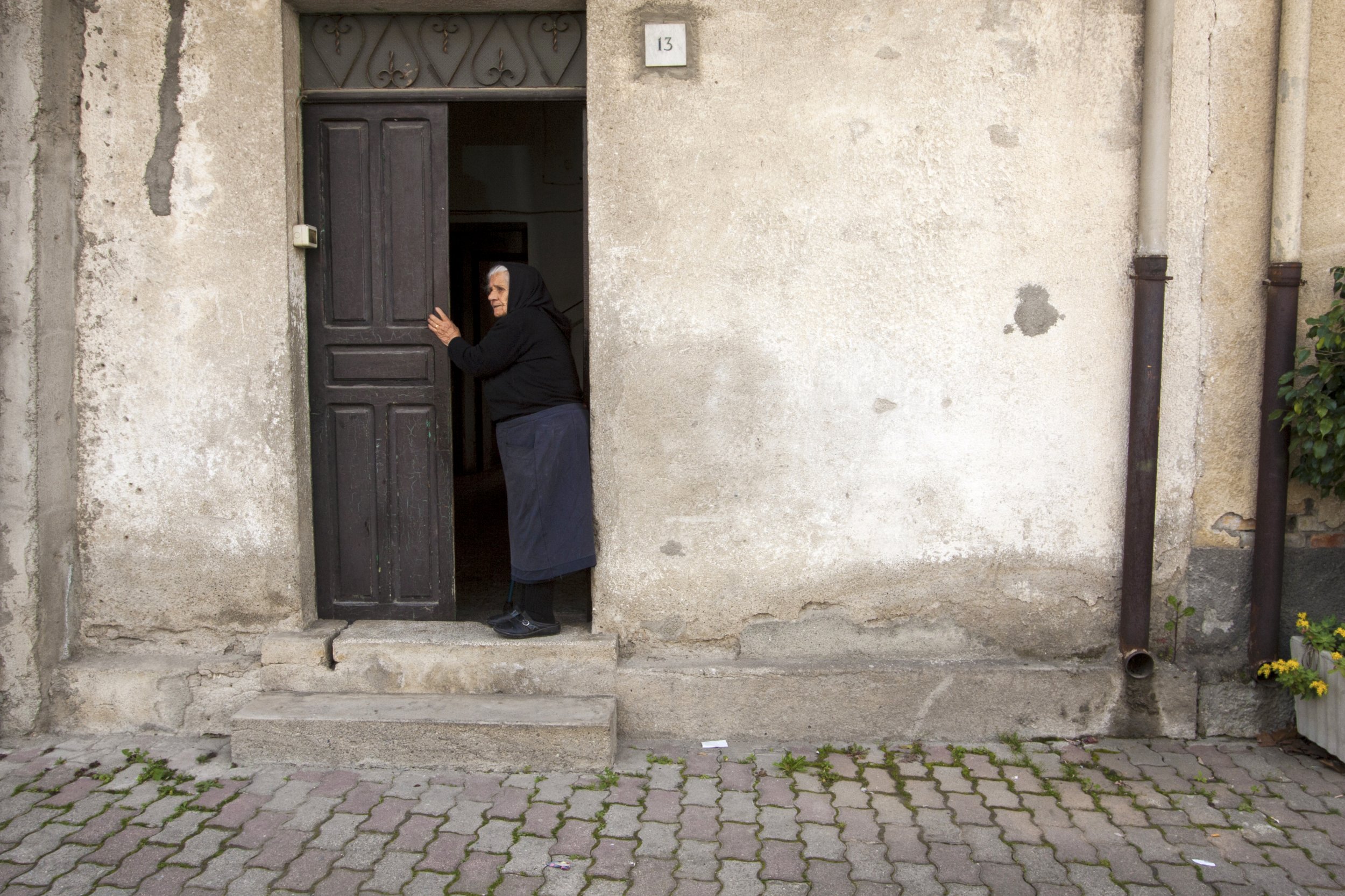 In Italys Poorest Town, Theres Little Left to Do but Join the Mafia photo