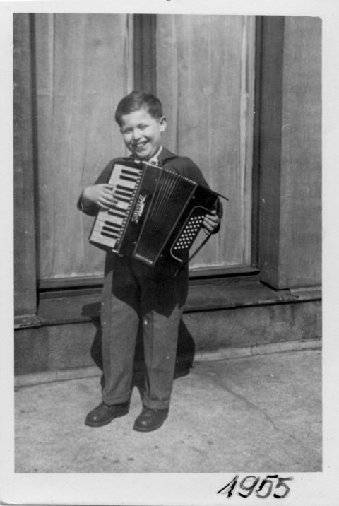 DL with Accordion 2
