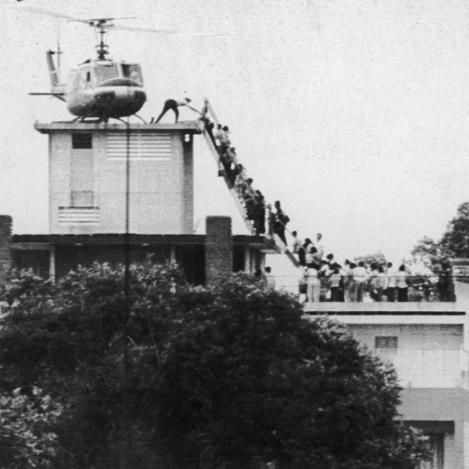 The Last Helicopter: Evacuating Saigon