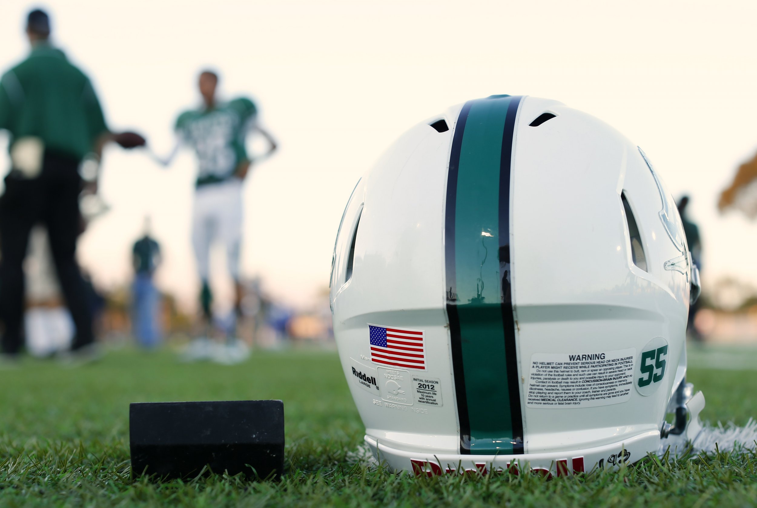 Concussions Settlement Could Cost NFL $1 Billion