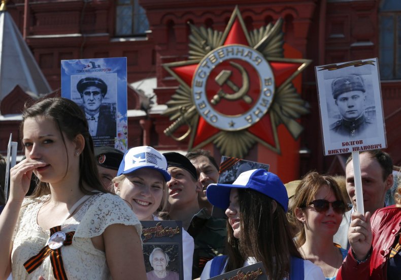 2015-05-09T114926Z_152215087_LR2EB590WU30G_RTRMADP_3_WW2-ANNIVERSARY-RUSSIA