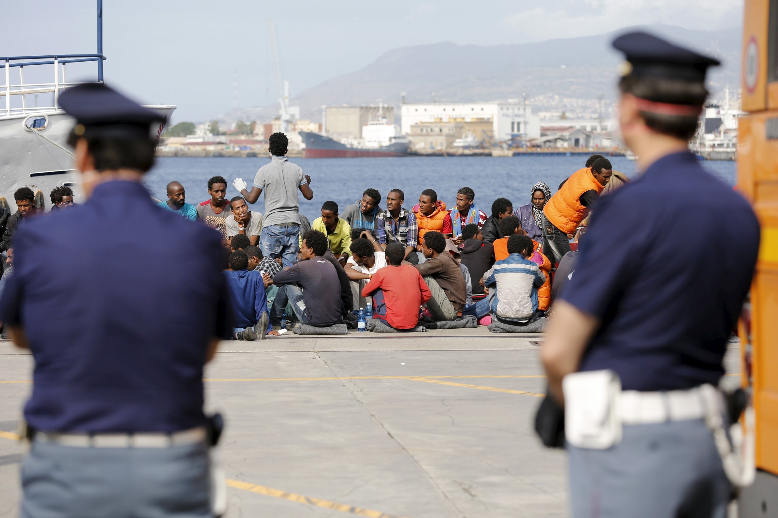 Migrants_0516