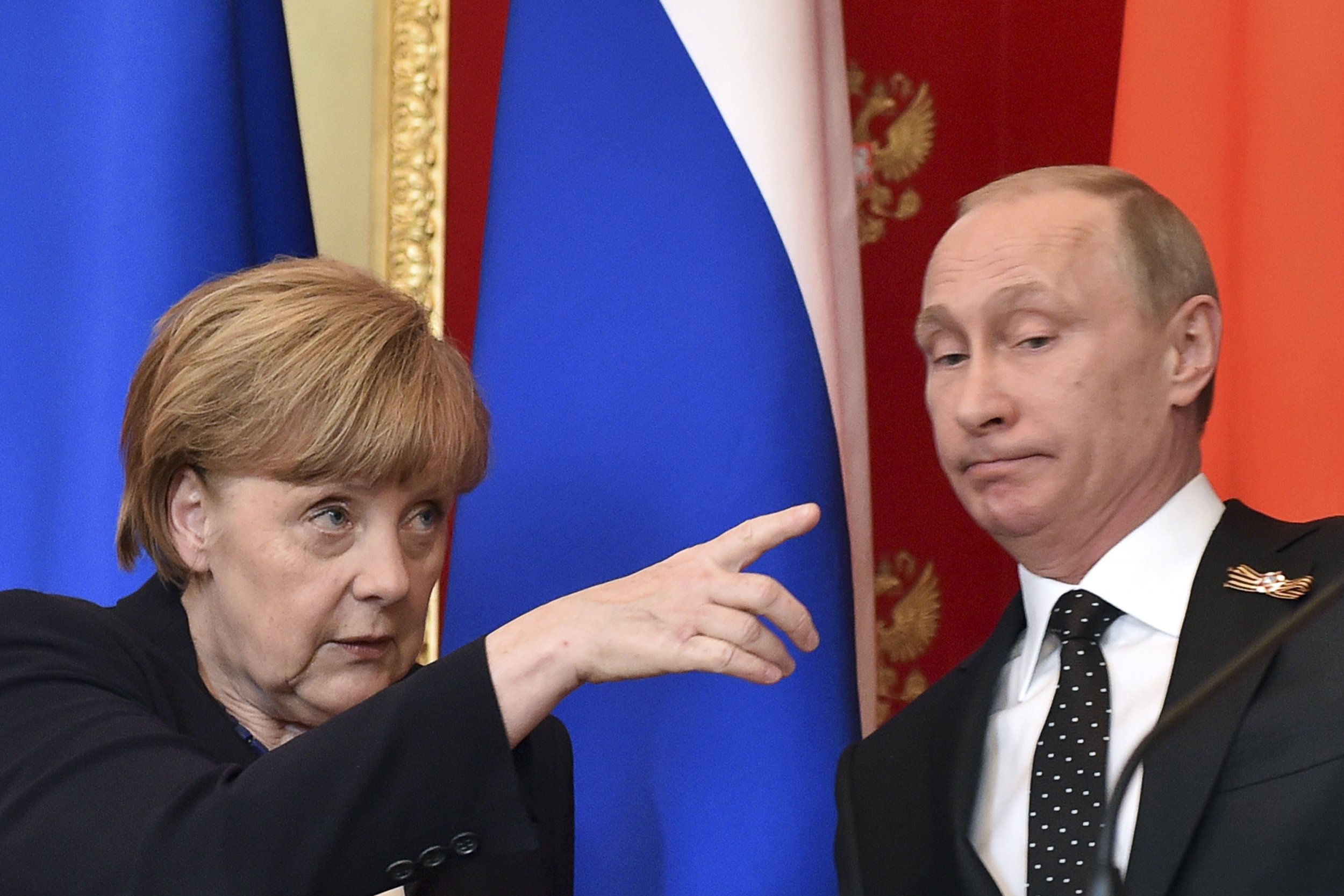 Angela Merkel and Vladimir Putin