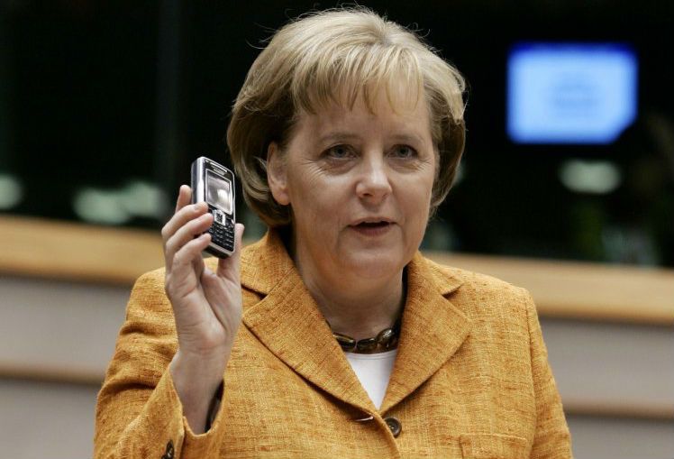 european-union-to-abolish-mobile-roaming-charges-by-2017