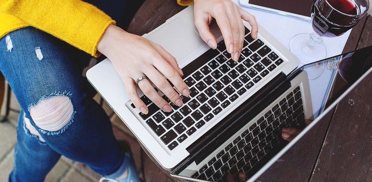 Introducing: the Email Template That'll Get You a Meeting With Anyone You Ask Introducing: the Email Template That'll Get You a Meeting With Anyone You Ask
