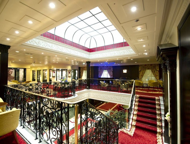 Cuba atrium