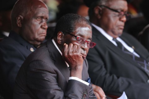 07_24_Mugabe_01