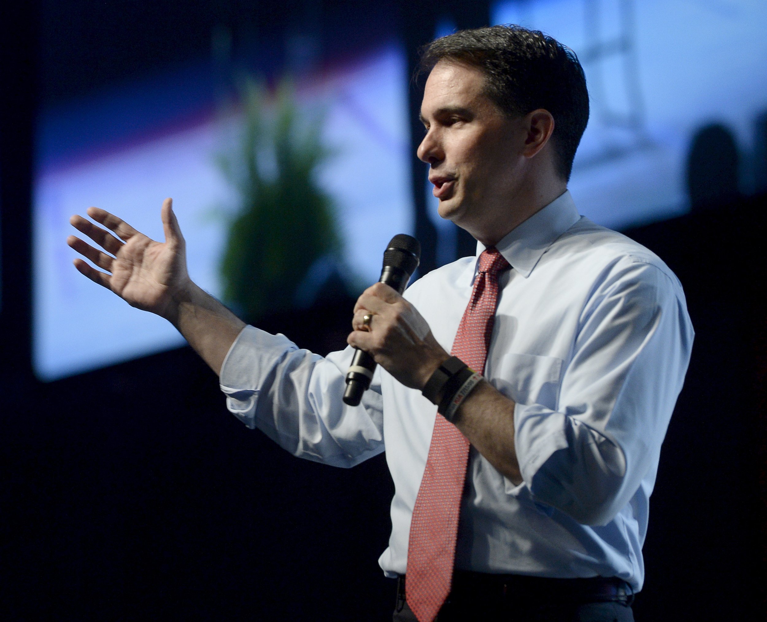 Scott Walker Officially Joins Crowded Republican Presidential Field ...