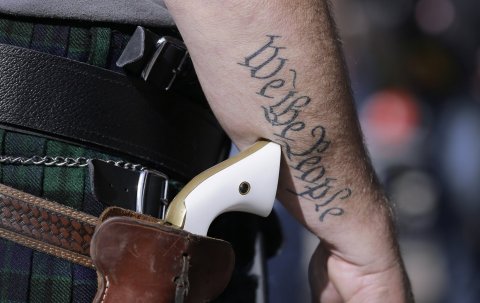 7_24_Guns_02