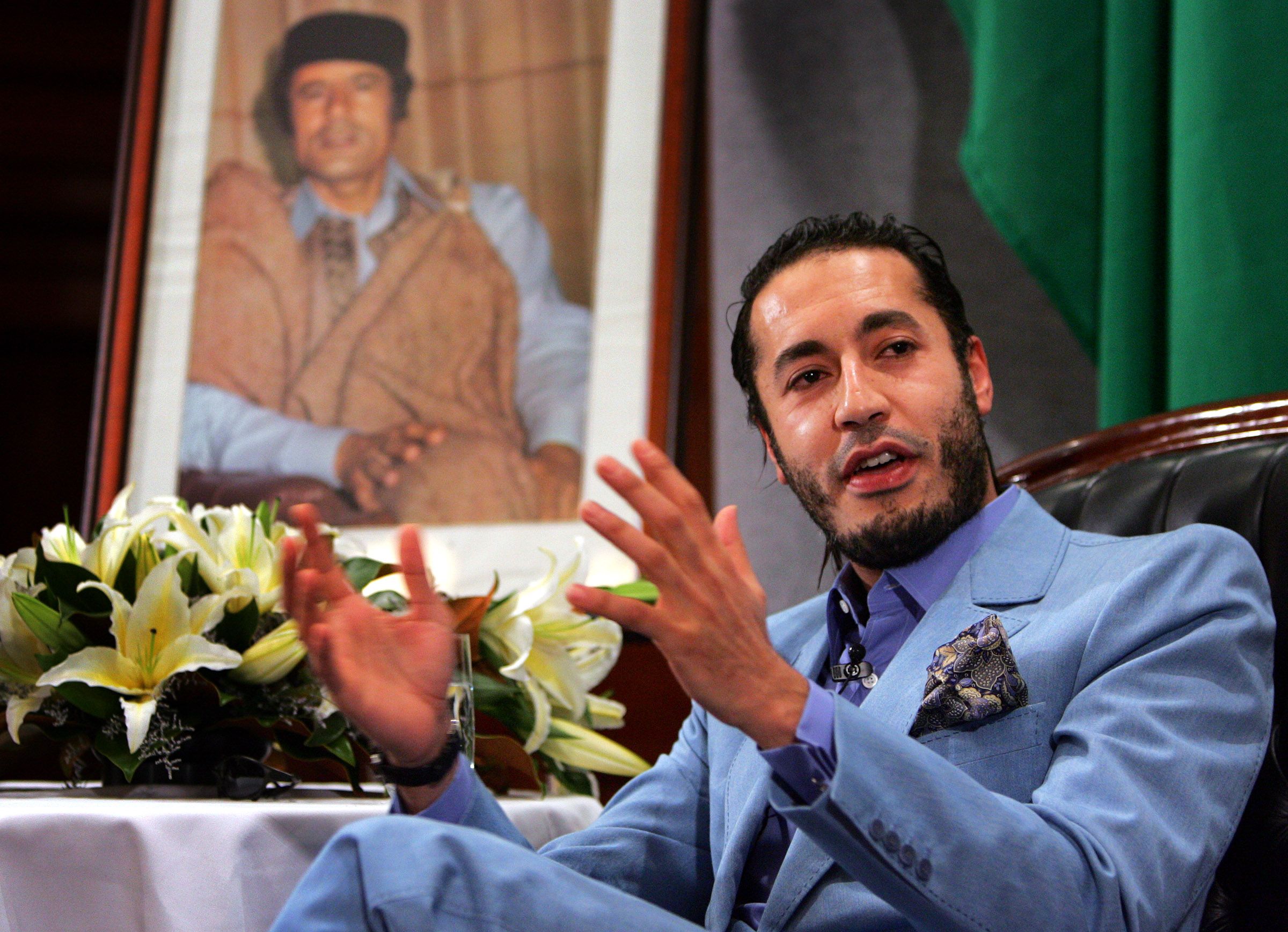 Giv rettigheder Diktat fortryde Libya Probing Video Showing the Beating of Gaddafi's Jailed Son