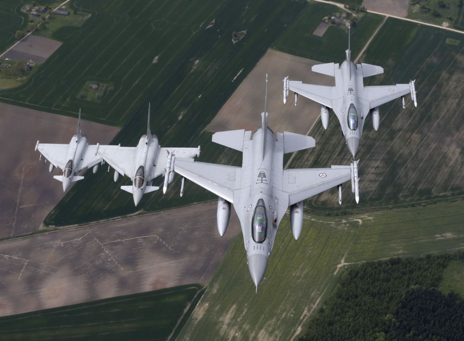 NATO halves baltic air police jets