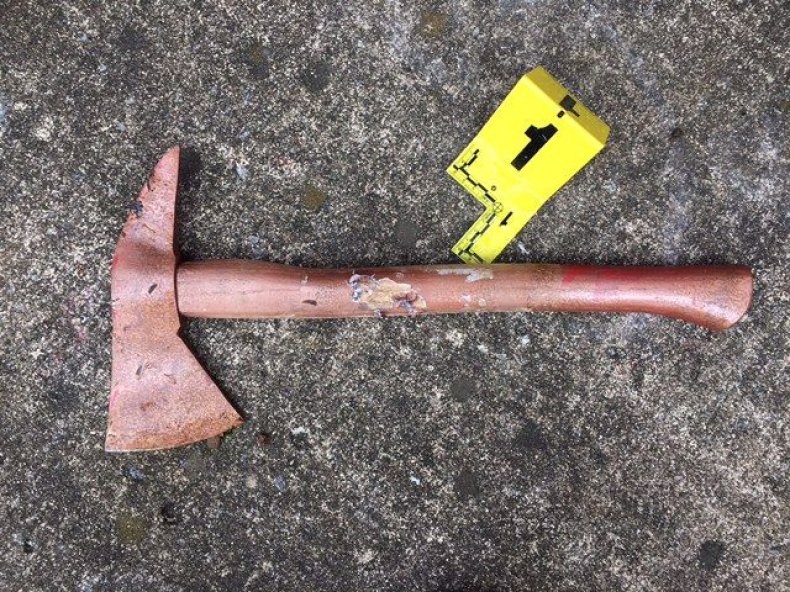 Montano's ax