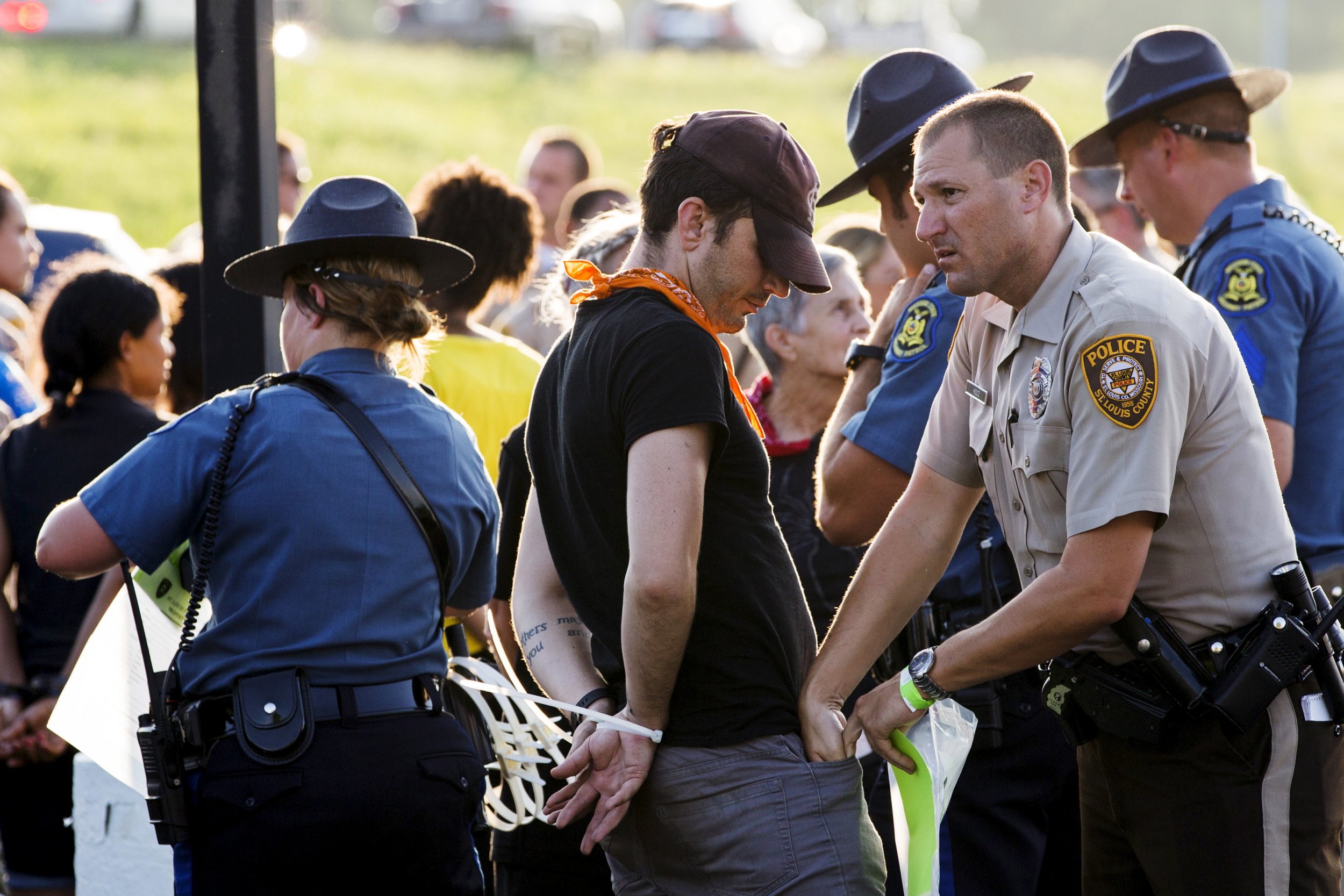 Ferguson_Police_Protests_Bodyslam