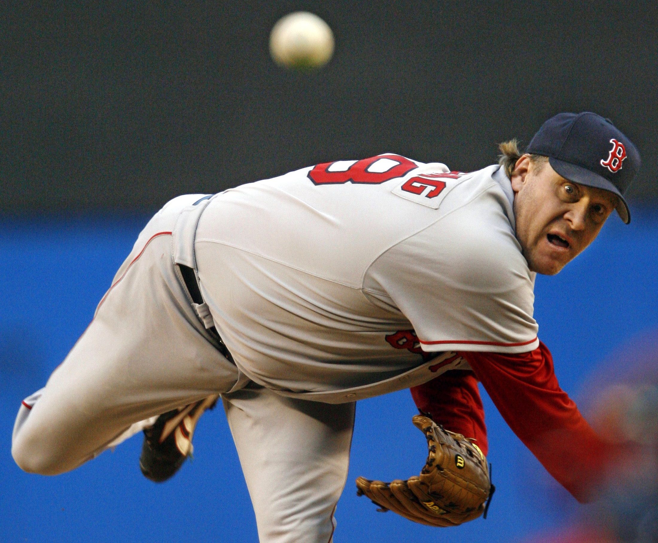 curt schilling pitching