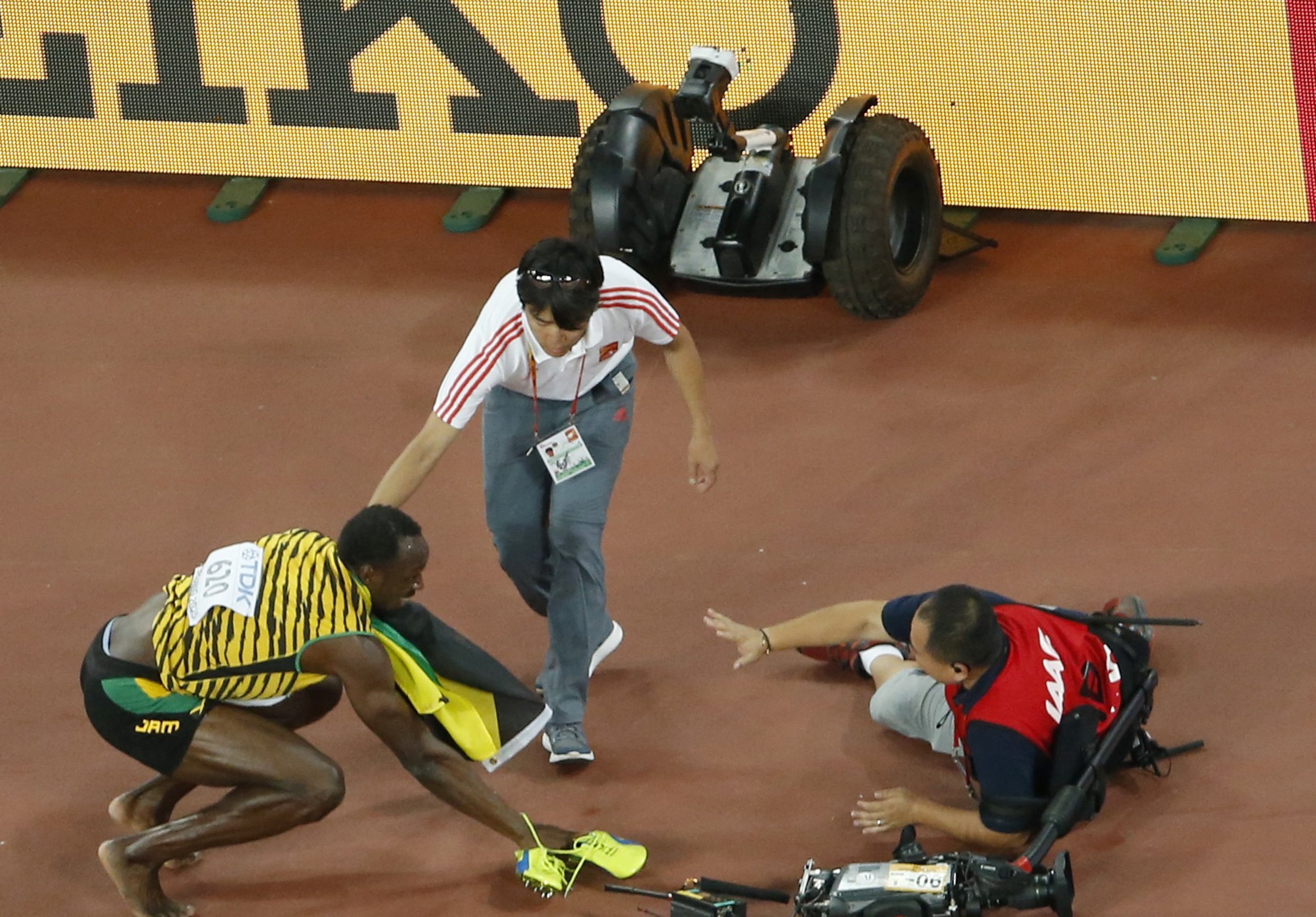 Usain Bolt vs Segway